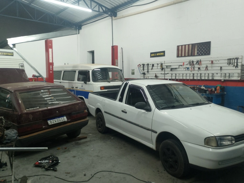 Veículos da oficina do Alemão